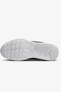 Nike Accessoires^Casual sneaker j zwart