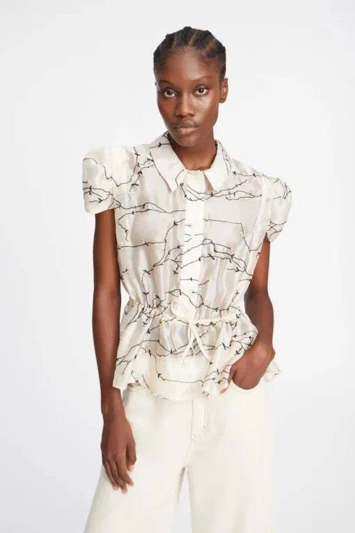 Munthe Designer|Blouses^Dames blouse mouwloos ecru