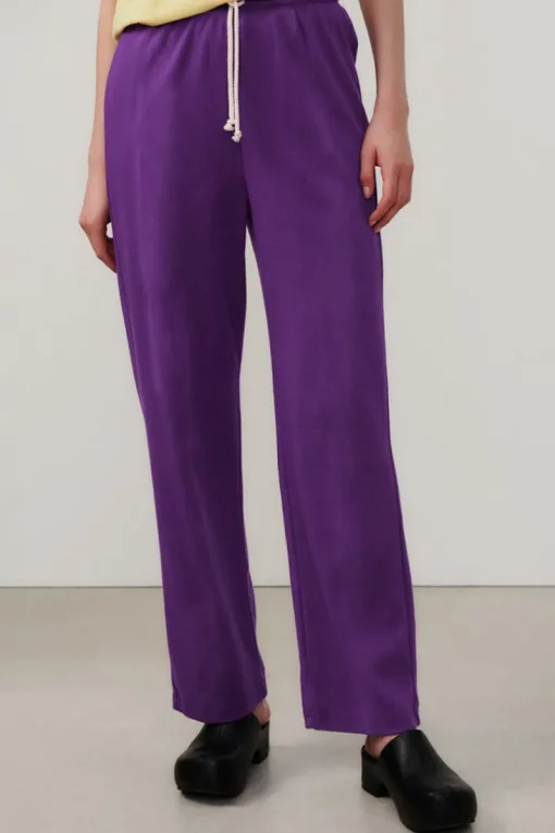 American Vintage Outlet^Dames joggingbroek paars