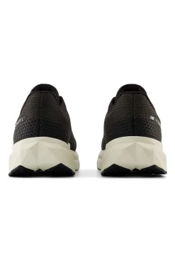 New Balance Schoenen^Runningschoenen heren nt zwart