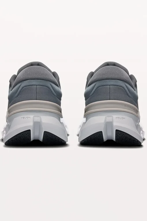 On Running Schoenen^Runningschoenen heren nt grijs