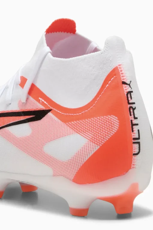 Puma Schoenen^Voetbalschoenen fg heren wit