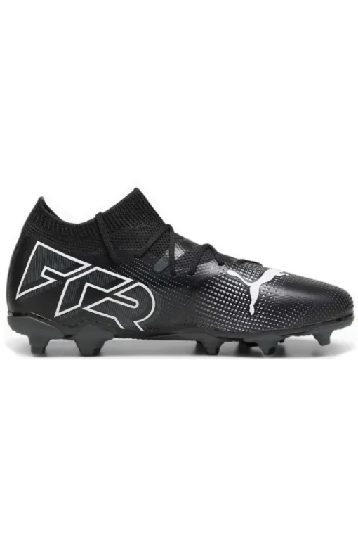 Puma Accessoires^Voetbalschoenen fg jongens zwart